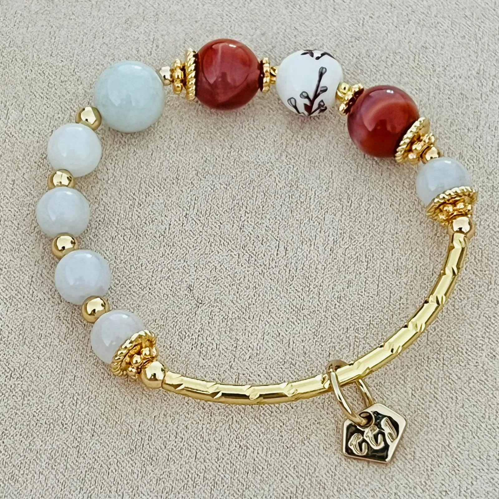 Jade & Nan Hong Agate Bracelet